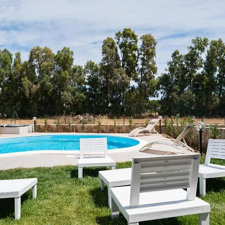 Holiday home Con Piscina Affitti 700 Mt Budoni