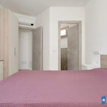 Con Piscina Affitti 700 Mt Holiday home