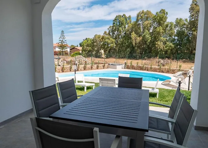 Con Piscina Affitti 700 Mt Feriehus